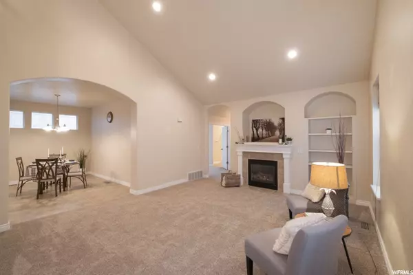 Lehi, UT 84043,2843 W PINE CONE LN