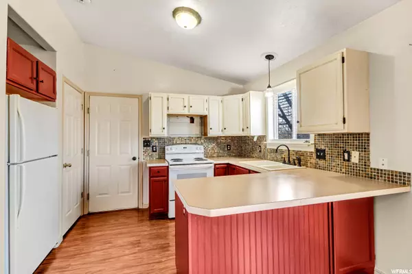 Payson, UT 84651,212 S 650 W