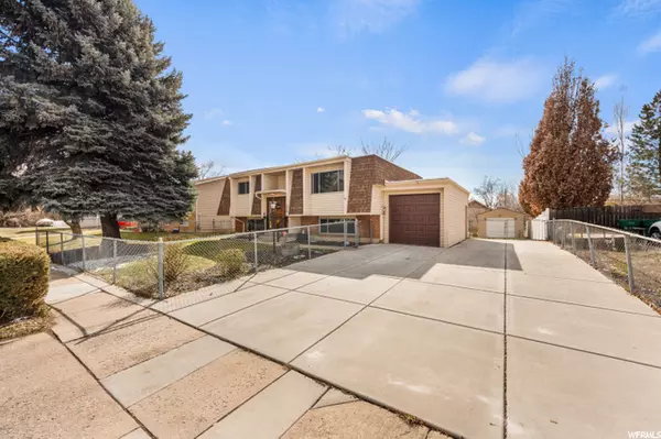 Layton, UT 84041,526 CAROL DR