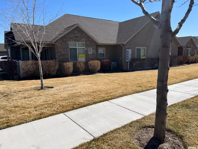 West Jordan, UT 84088,9233 S 2040 W #B