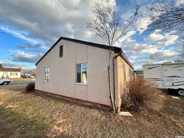 Richfield, UT 84701,375 N 400 W