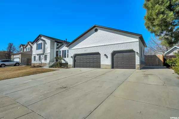 West Jordan, UT 84088,9212 S COLTER BAY CIR