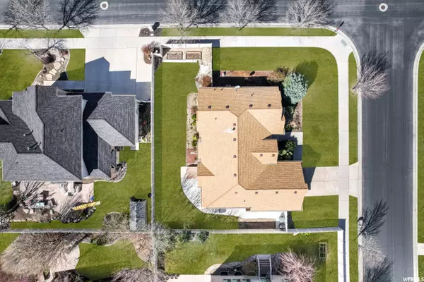 South Jordan, UT 84095,11202 S ALPINE CREEK WAY W