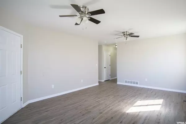 West Valley City, UT 84128,3015 S WATERLEAF WAY