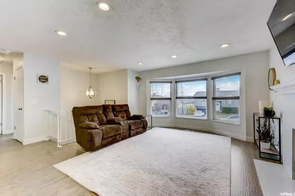 Taylorsville, UT 84129,5514 S 3535 W