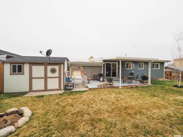 Sandy, UT 84094,9693 S 1210 E