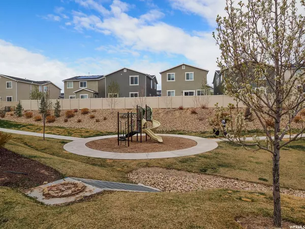 Herriman, UT 84096,5422 W MAMMOTH PEAK PL