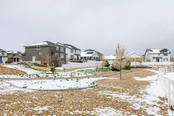 Herriman, UT 84096,5298 W CASS AVE S #5