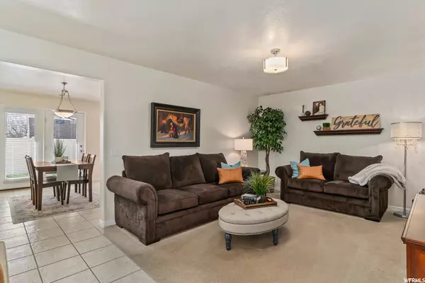 Bountiful, UT 84010,1659 N ALIWOOD WAY