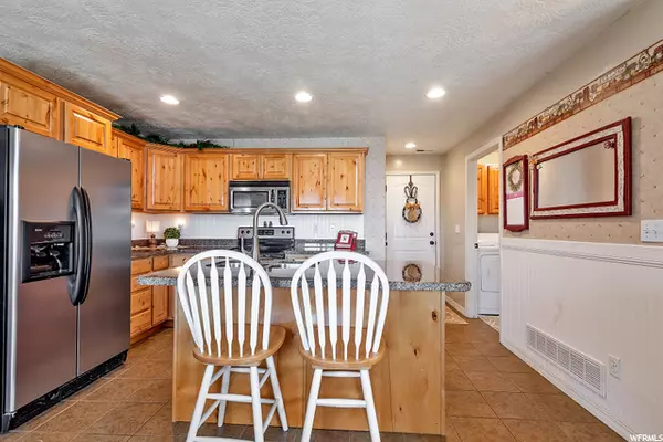 Lehi, UT 84043,1570 S 530 E