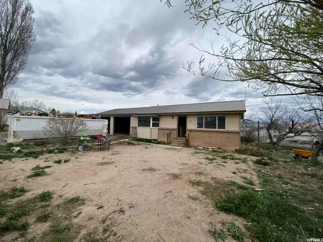 Vernal, UT 84078,2284 W 550 S