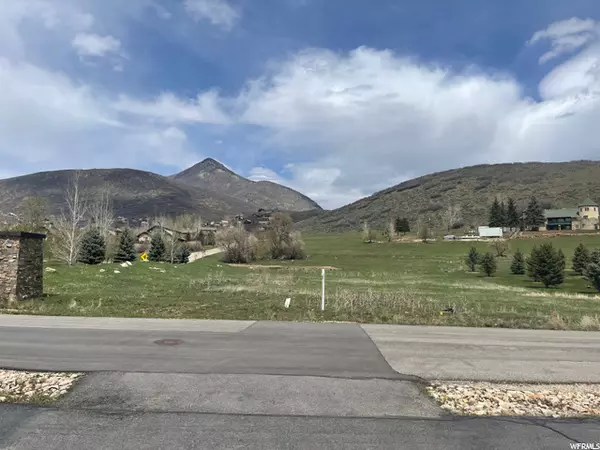 Midway, UT 84049,233 E DEER RIDGE WAY WAY N #10