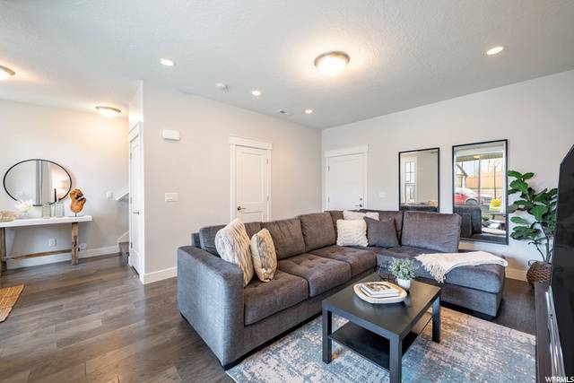 Sandy, UT 84070,10463 S CRIMSON SAGE LN E