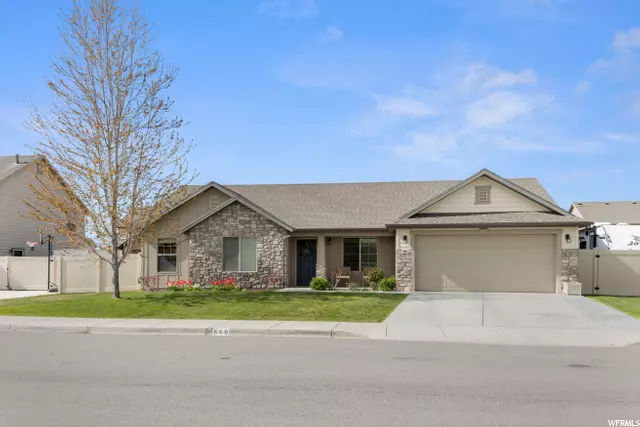 Lehi, UT 84043,668 E BULLRUSH PKWY