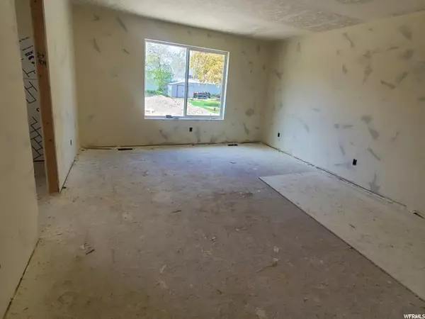 West Jordan, UT 84084,7486 S 1300 W