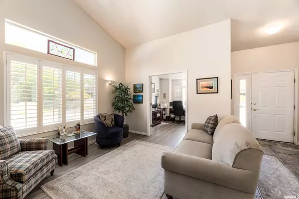 Murray, UT 84107,5304 S BAKER