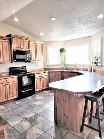 Nibley, UT 84321,1272 W 3200 S