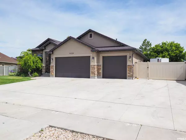 Farr West, UT 84404,2534 W 3600 N