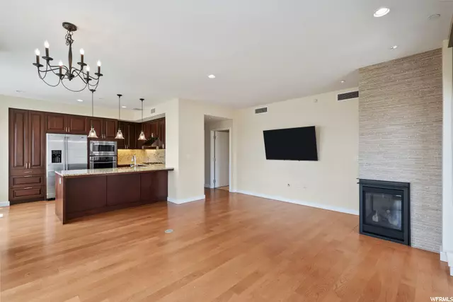 Salt Lake City, UT 84101,99 W SOUTH TEMPLE ST S #402