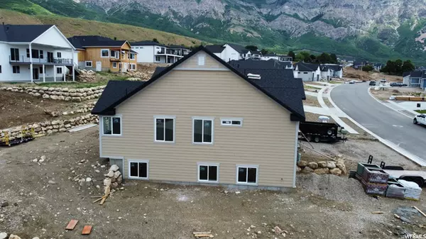 North Ogden, UT 84414,426 E 3700 N