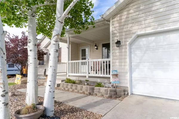 Tooele, UT 84074,1142 CEDARWOOD RD