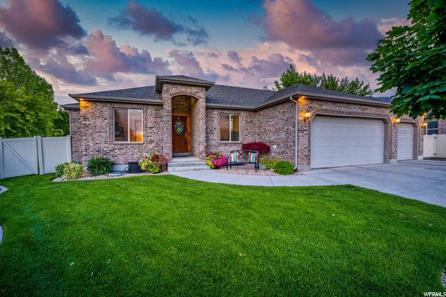 652 N 330 W,  Santaquin,  UT 84655