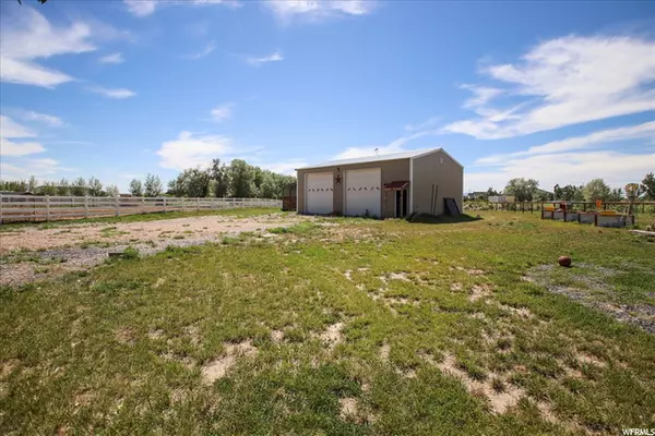 Farr West, UT 84404,3935 N 2800 W