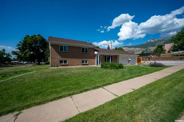 South Ogden, UT 84403,956 E 4275 S