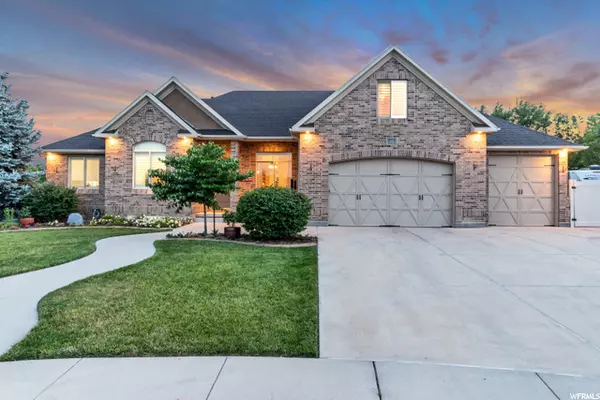 South Jordan, UT 84095,3375 W WATERWHEEL CT