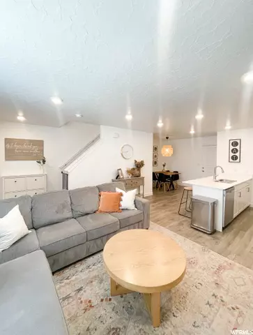 Saratoga Springs, UT 84045,57 N VOYAGER LN