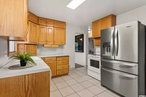 Roy, UT 84067,2070 W 4000 S