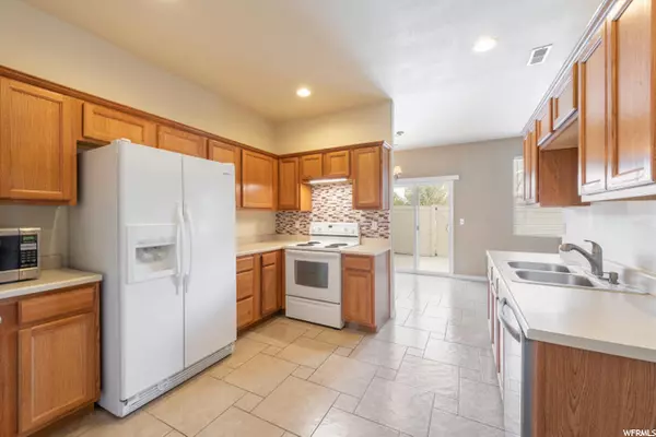 Riverton, UT 84096,4968 W MIMOSA ST