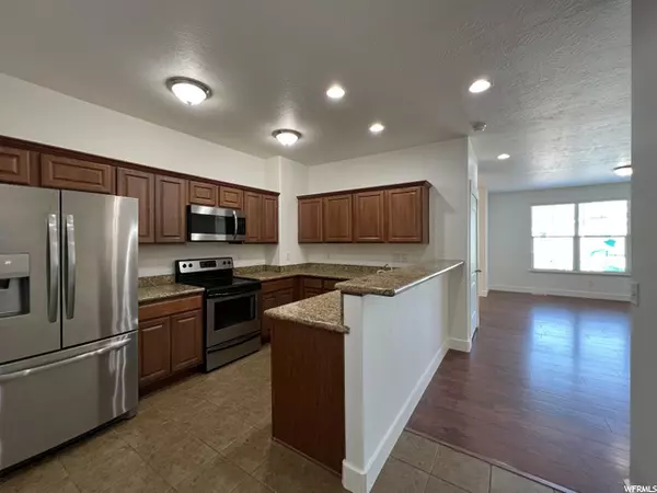 Herriman, UT 84096,5062 W VALMONT WAY