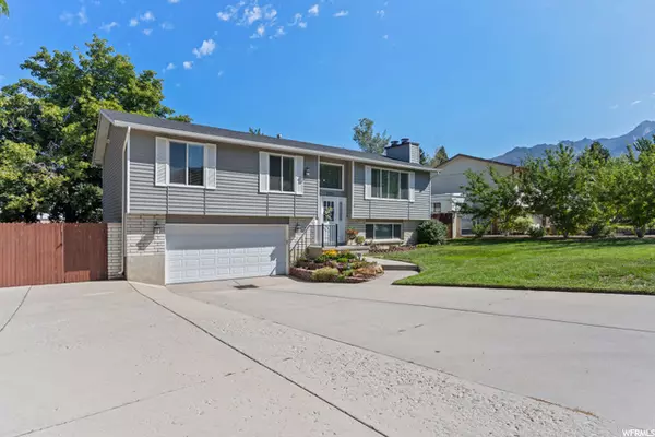 Sandy, UT 84092,2251 E ASPEN HILLS DR