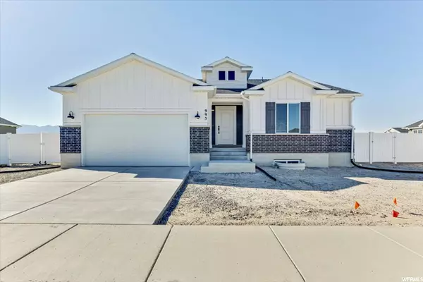 Stansbury Park, UT 84074,995 W REGATTA LN #156