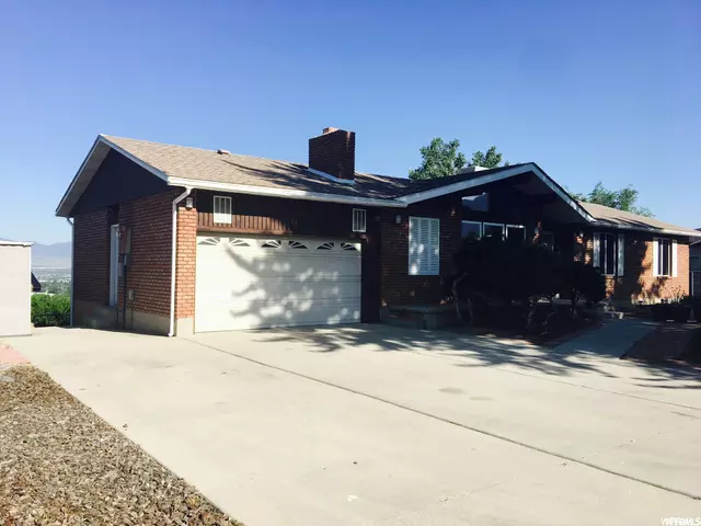 Sandy, UT 84092,9914 S BLOSSOM DR