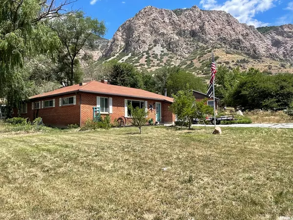 Ogden, UT 84404,1144 E DAN ST N