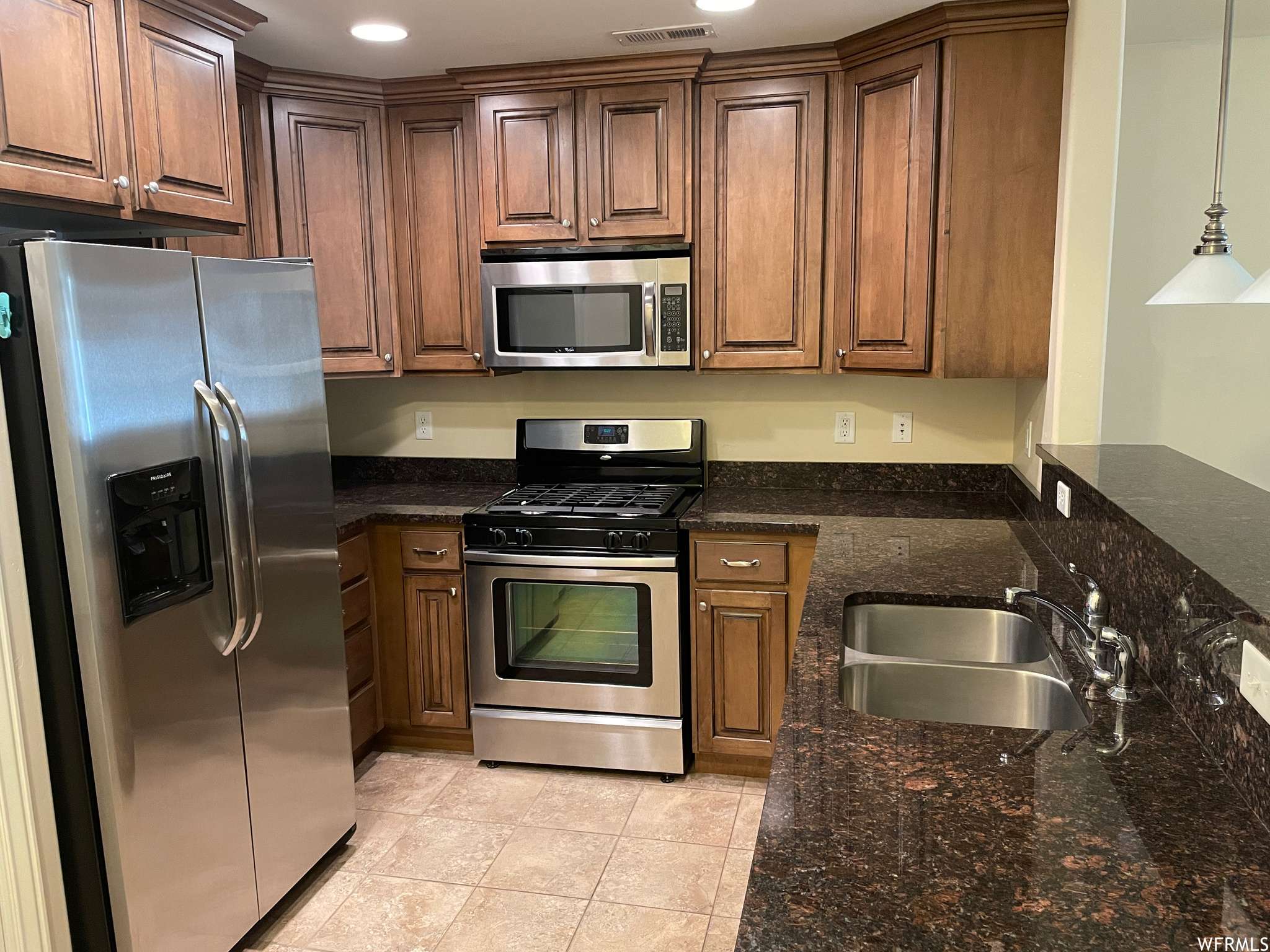 3944 S 900 E #203,  Salt Lake City,  UT 84124