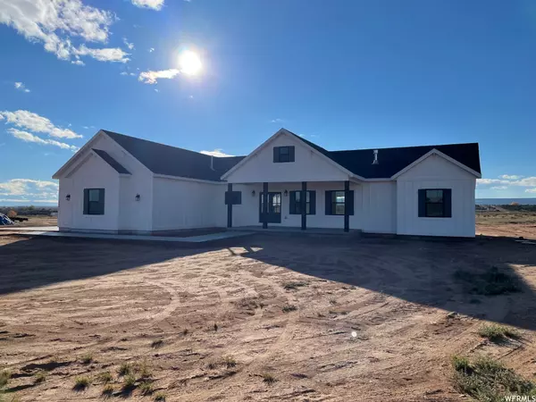 Roosevelt, UT 84066,5441 N 3000 W