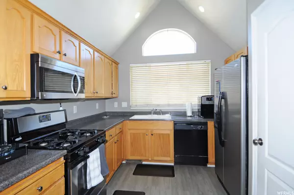 Salt Lake City, UT 84118,5346 SUMMIT BROOK CIR