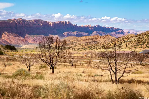 300 S PACK CREEK RD #5, Moab, UT 84532
