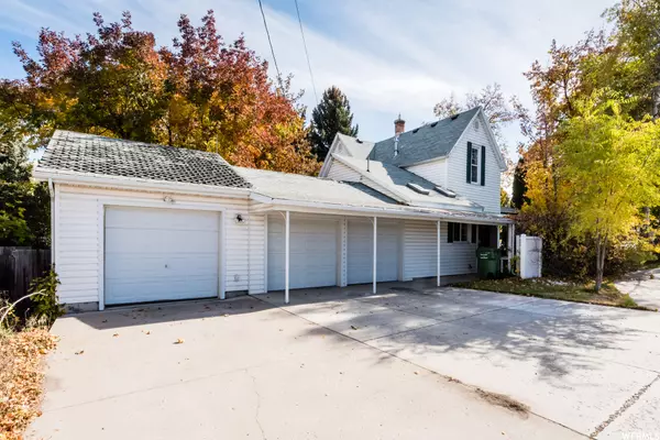 Hyrum, UT 84319,107 E MAIN ST