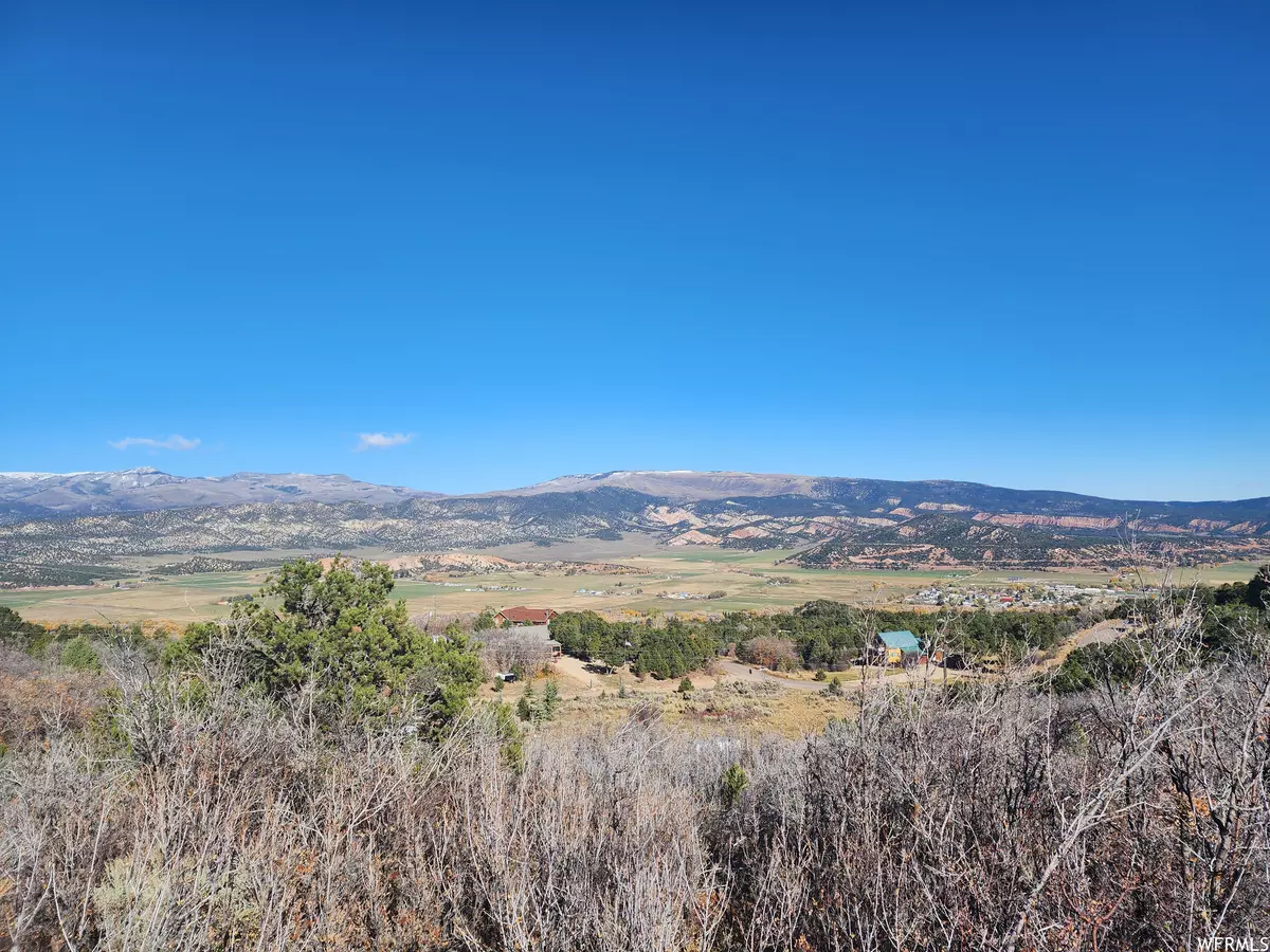 Tabiona, UT 84072,1042 E TABBY ACCESS RD