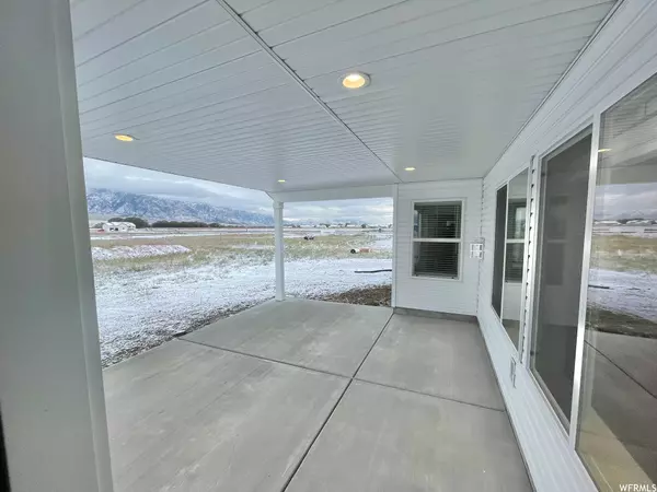 Elwood, UT 84337,9424 N 4800 W