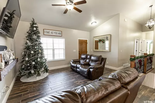 Annabella, UT 84711,376 E 360 N