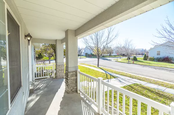 Tooele, UT 84074,294 W DUROCHER LN N