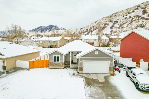 Tooele, UT 84074,867 S CAMBRIDGE DR W