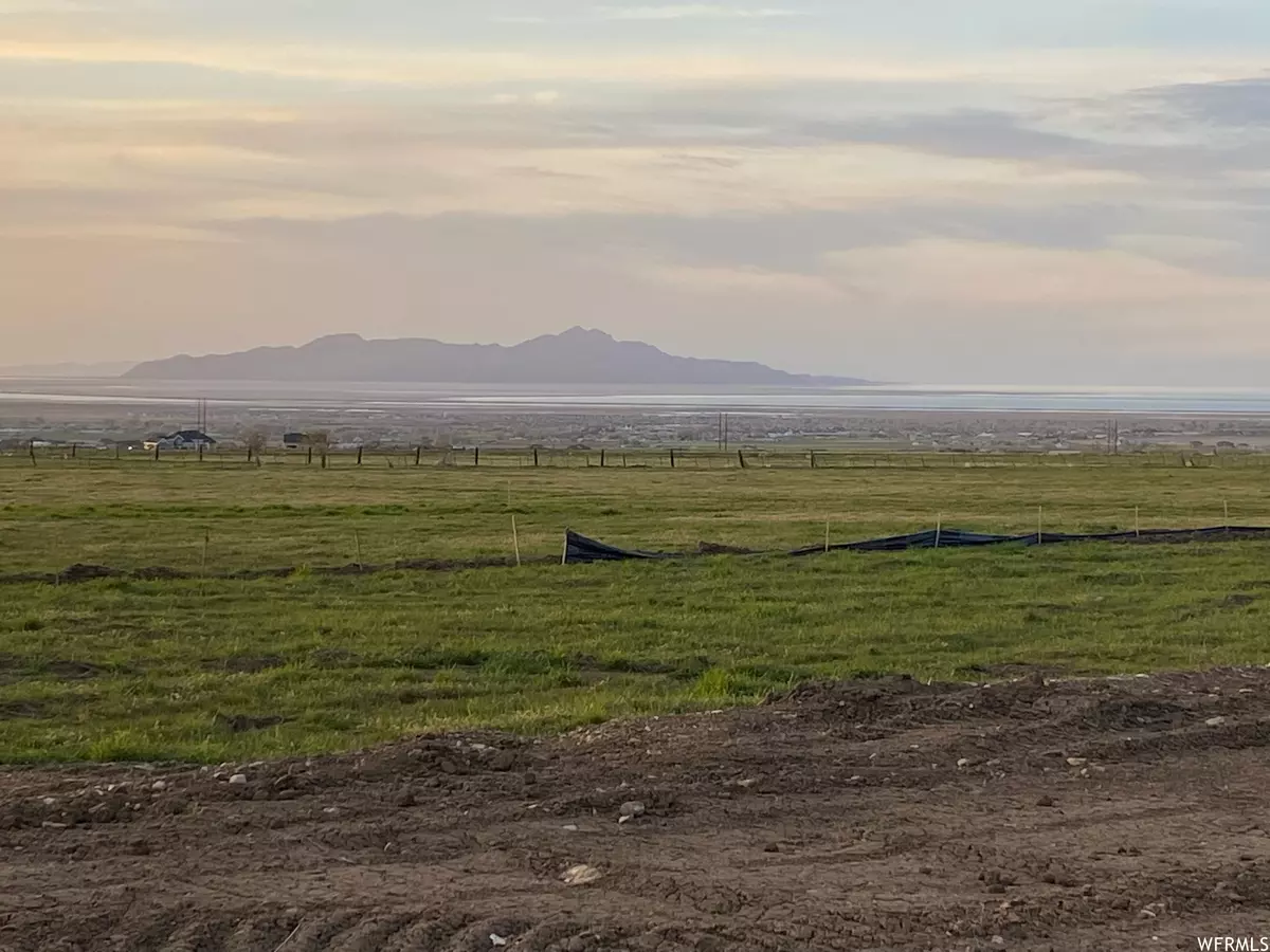 Pine Canyon, UT 84074,2227 N LINCOLN LN E #14