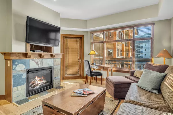 Park City, UT 84098,3720 N SUNDIAL CT #C-306