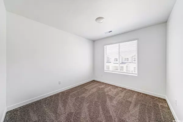 Eagle Mountain, UT 84005,1732 E FALL ST N #220